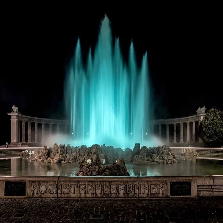 Huge fountain at Schwarzenbergplatz, Vienna