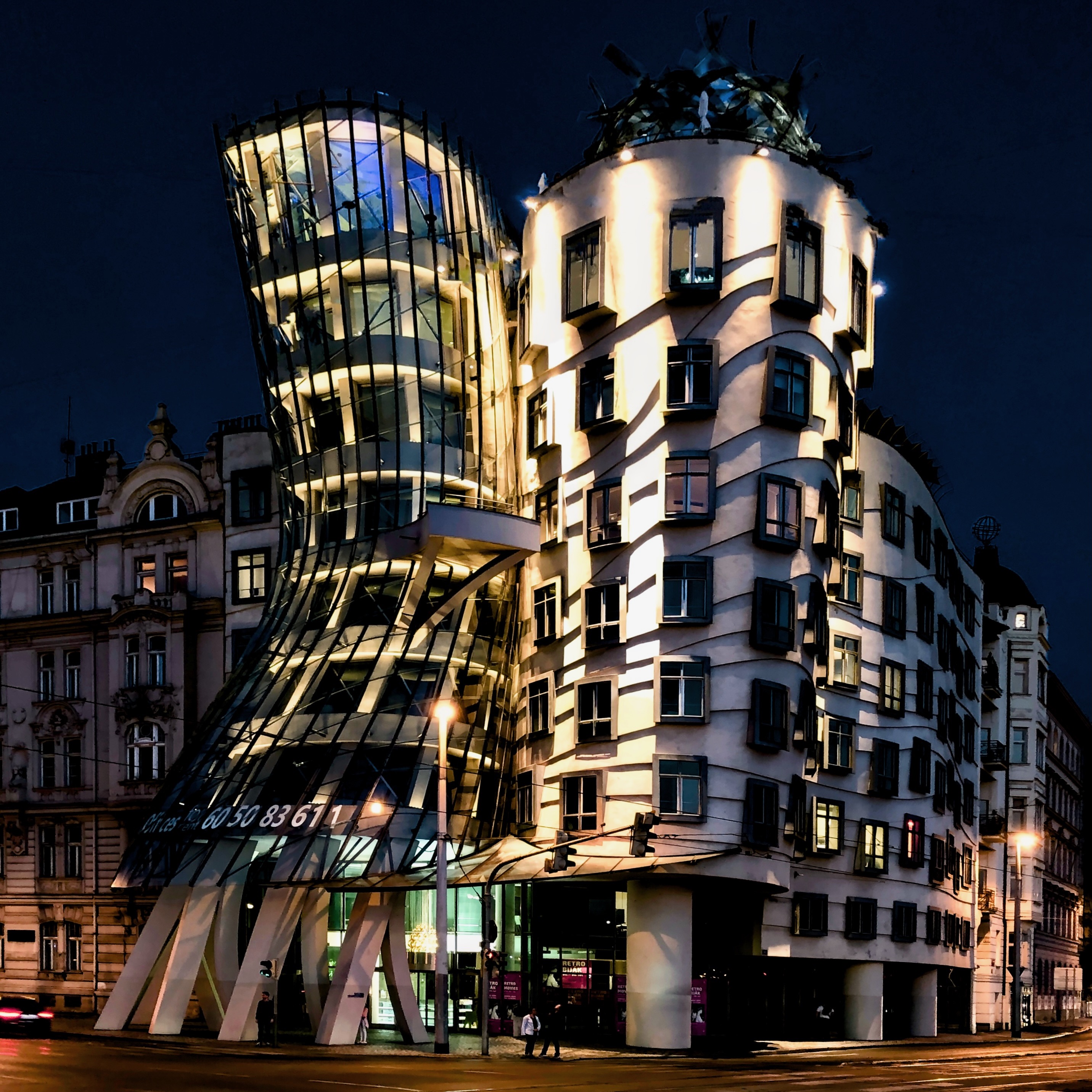 Dancing House, Prague