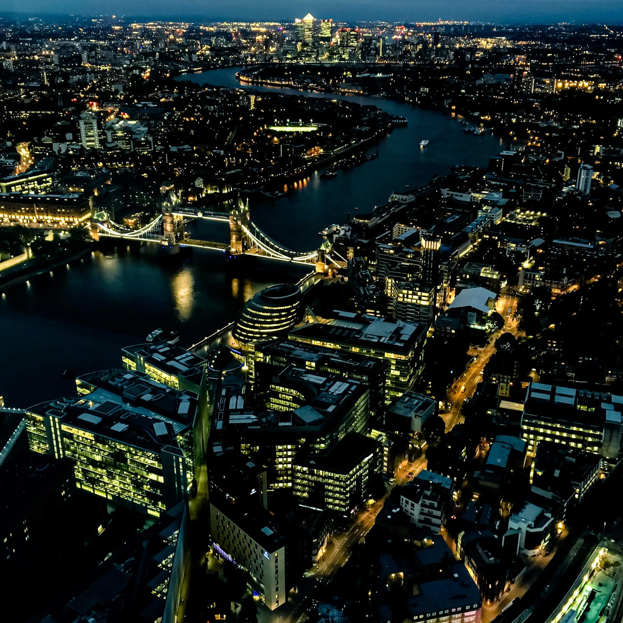 Tower Bridge, London, England. Shot on iPhone 6s Plus. See how I take photos at night with iPhone.
