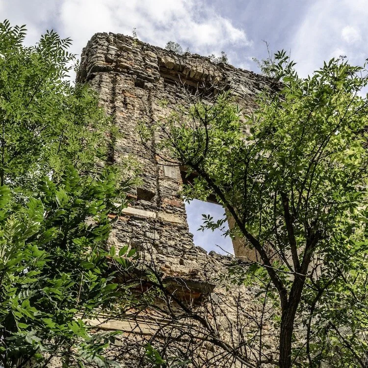 Closeup of castle ruin Höhenbergen in Carinthia.