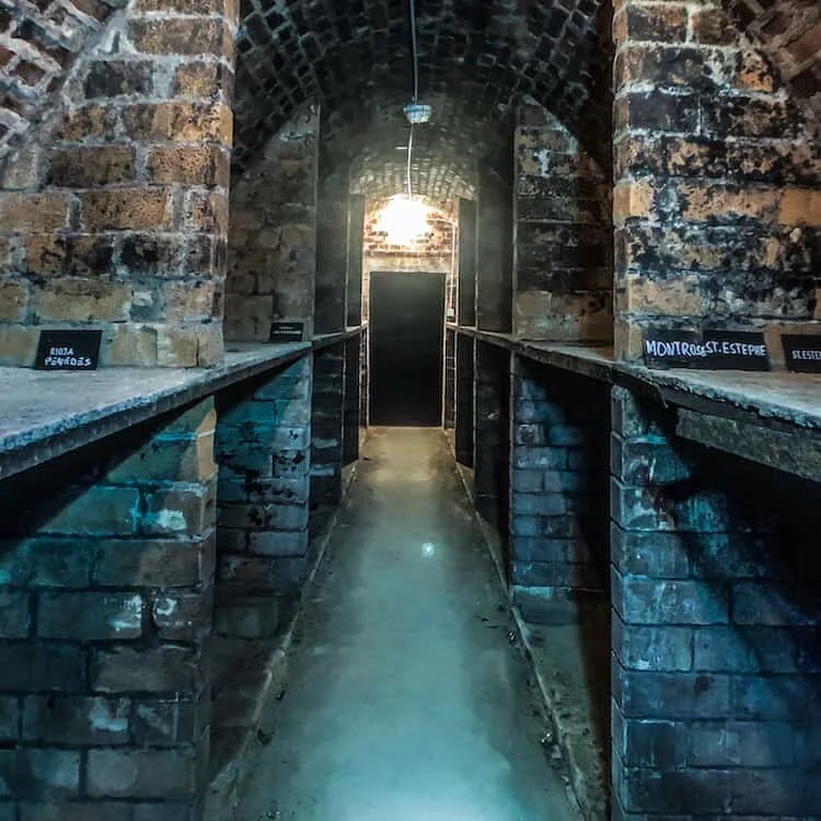 Former wine cellar at the Limonitunnel