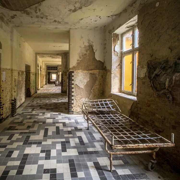 Hallway bed