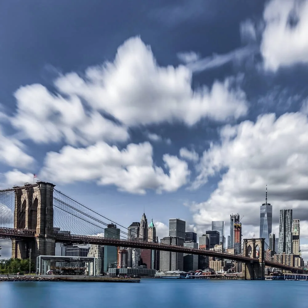 New York Skyline, United States. Shot on iPhone 7 Plus. Check my blog post about where to find more iconic photo spots in New York for your next trip