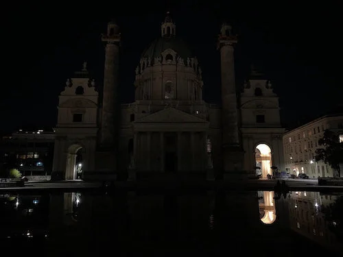 Test scene for iPhone night camera mode (photographed without night mode)