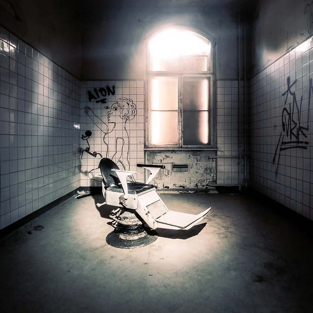 Dentist’s Chair light painted with an Olight S30R III