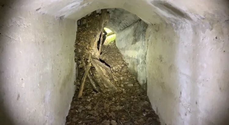 Olight S30R III in an abandoned bunker (1)