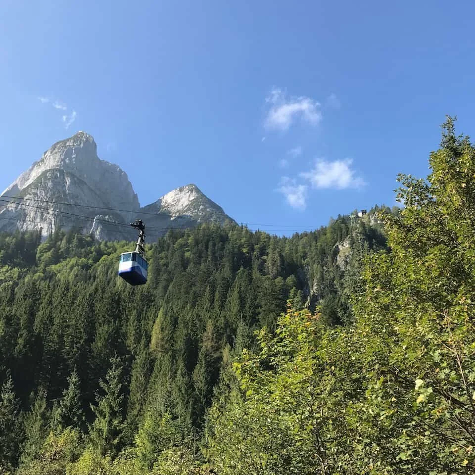 Cable Car to Gosau-Zieselalm wide angle shot with iPhone 7Plus at 1/1076s, ISO 20
