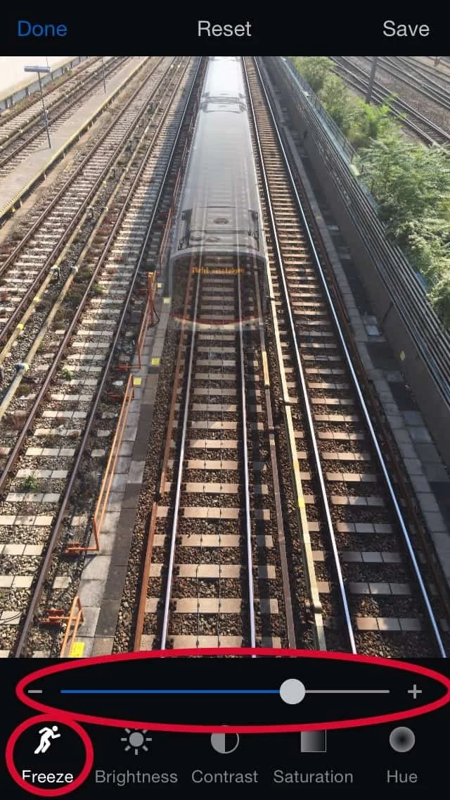 Adjusting the motion blur effect in Slow Shutter Cam App
