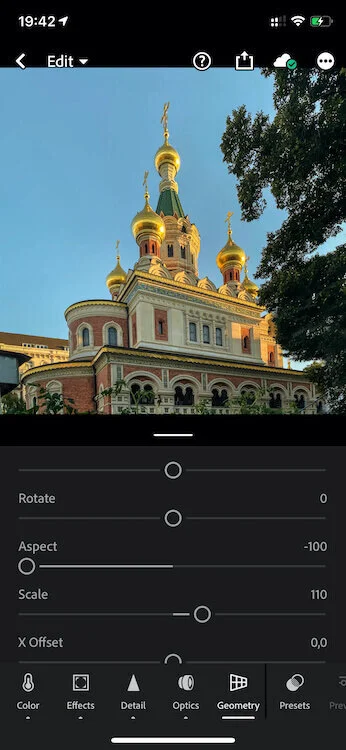 Fix aspect ratio in Lightroom Mobile