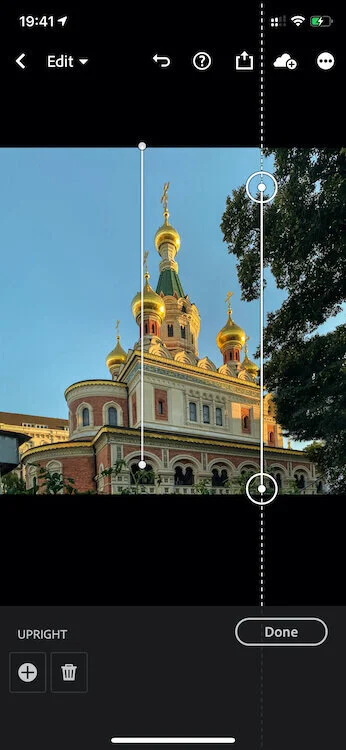 Guided perspective correction in Lightroom Mobile