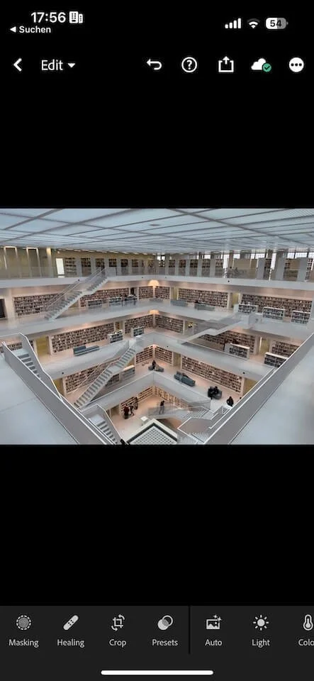 The unedited photo of the library in Stuttgart