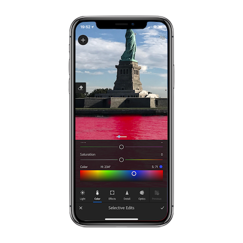 How to change the color of water in Lightroom Mobile