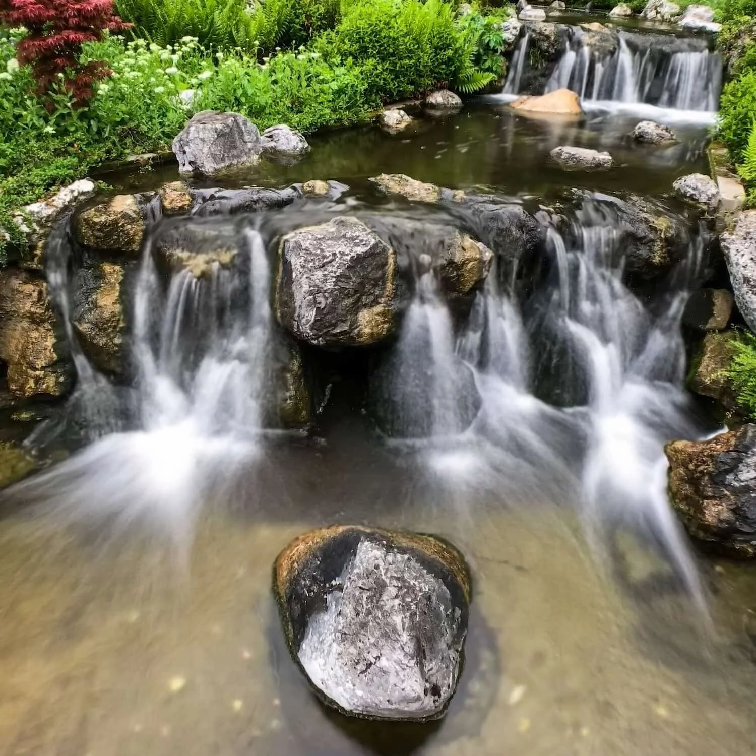 Long exposure of a waterfall converted from a Live Photo