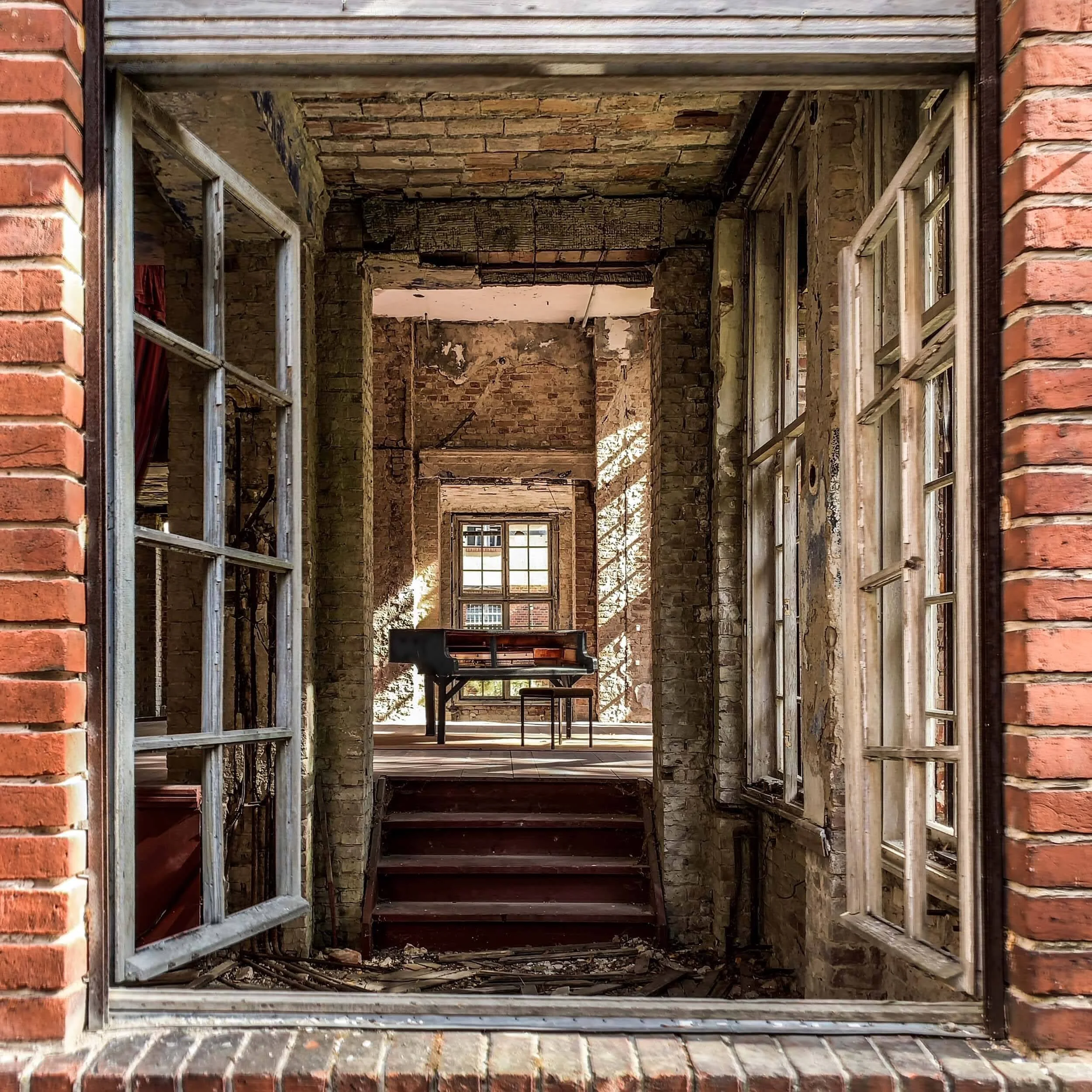Abandoned Piano at the abandoned filming Location Heilstaette Grabowsee, Germany. Shot on iPhone Xs